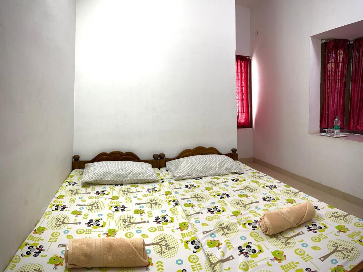 Benheal Homestay Kochi ภายนอก รูปภาพ