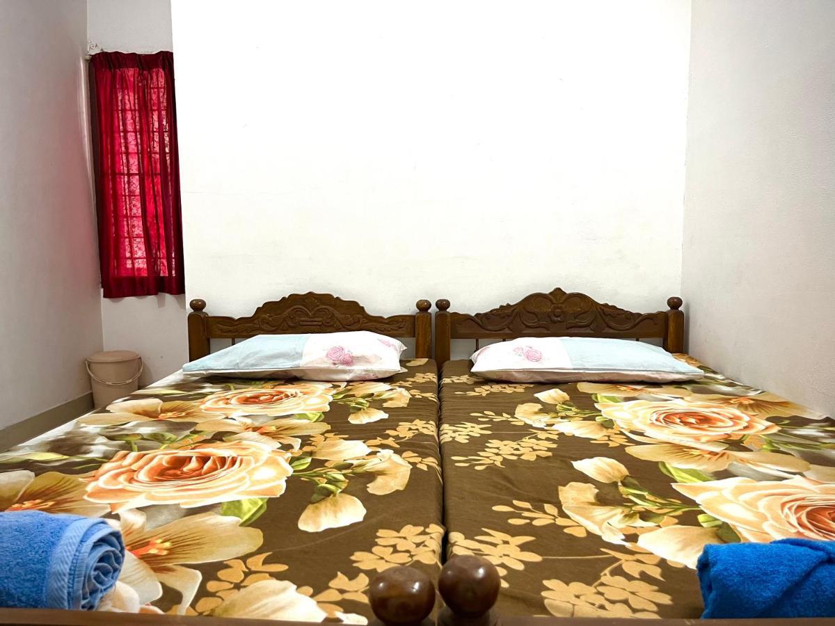 Benheal Homestay Kochi ภายนอก รูปภาพ