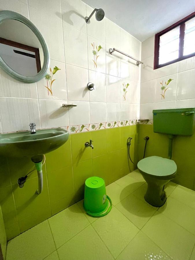 Benheal Homestay Kochi ภายนอก รูปภาพ