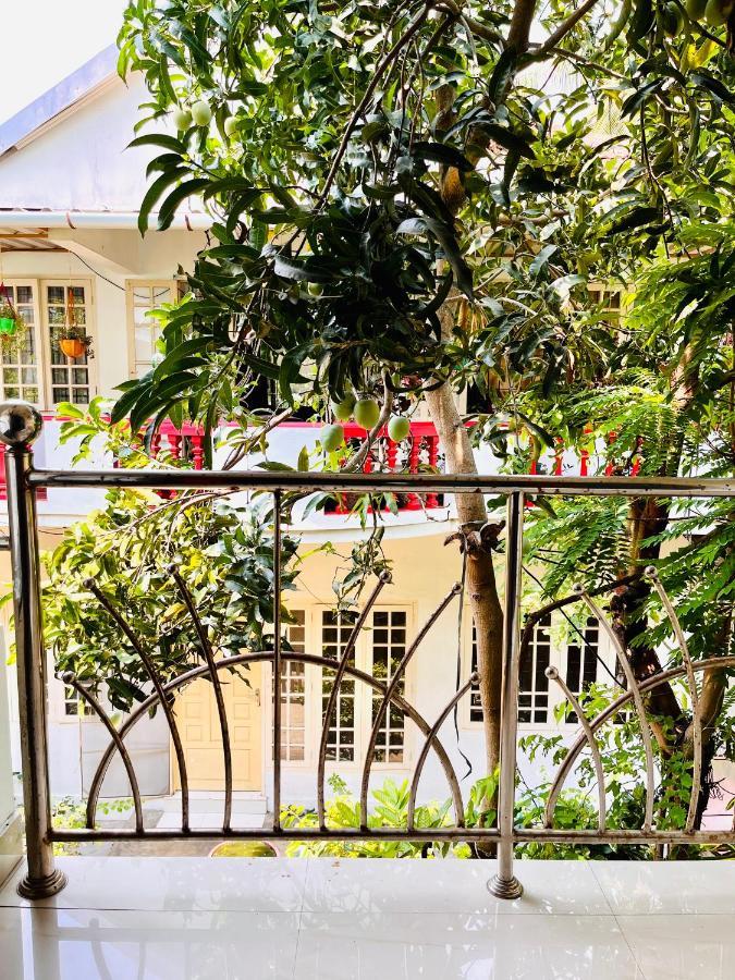 Benheal Homestay Kochi ภายนอก รูปภาพ